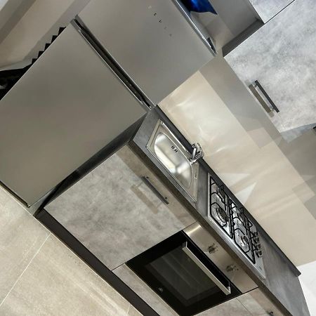Roby & Simo Apartment San Giorgio a Cremano Bagian luar foto